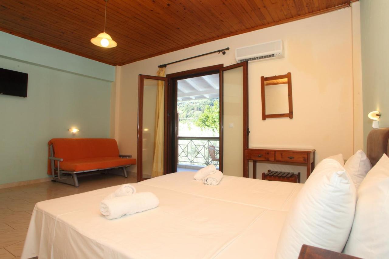 Vicky Apartments Никиана Екстериор снимка