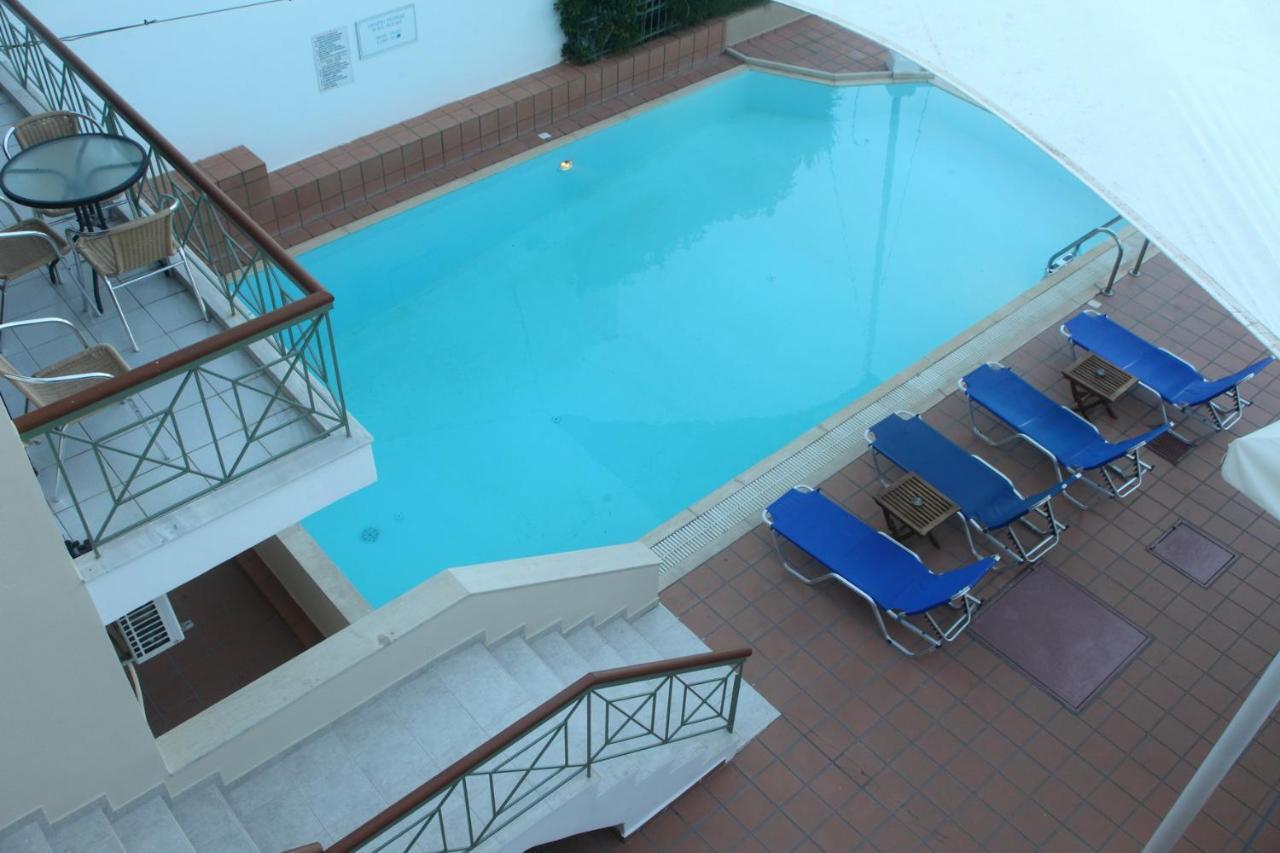 Vicky Apartments Никиана Екстериор снимка