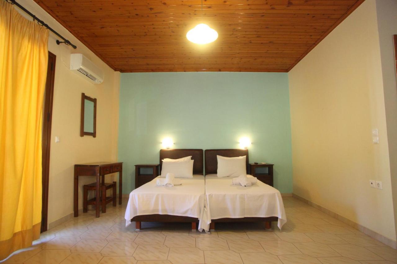 Vicky Apartments Никиана Екстериор снимка