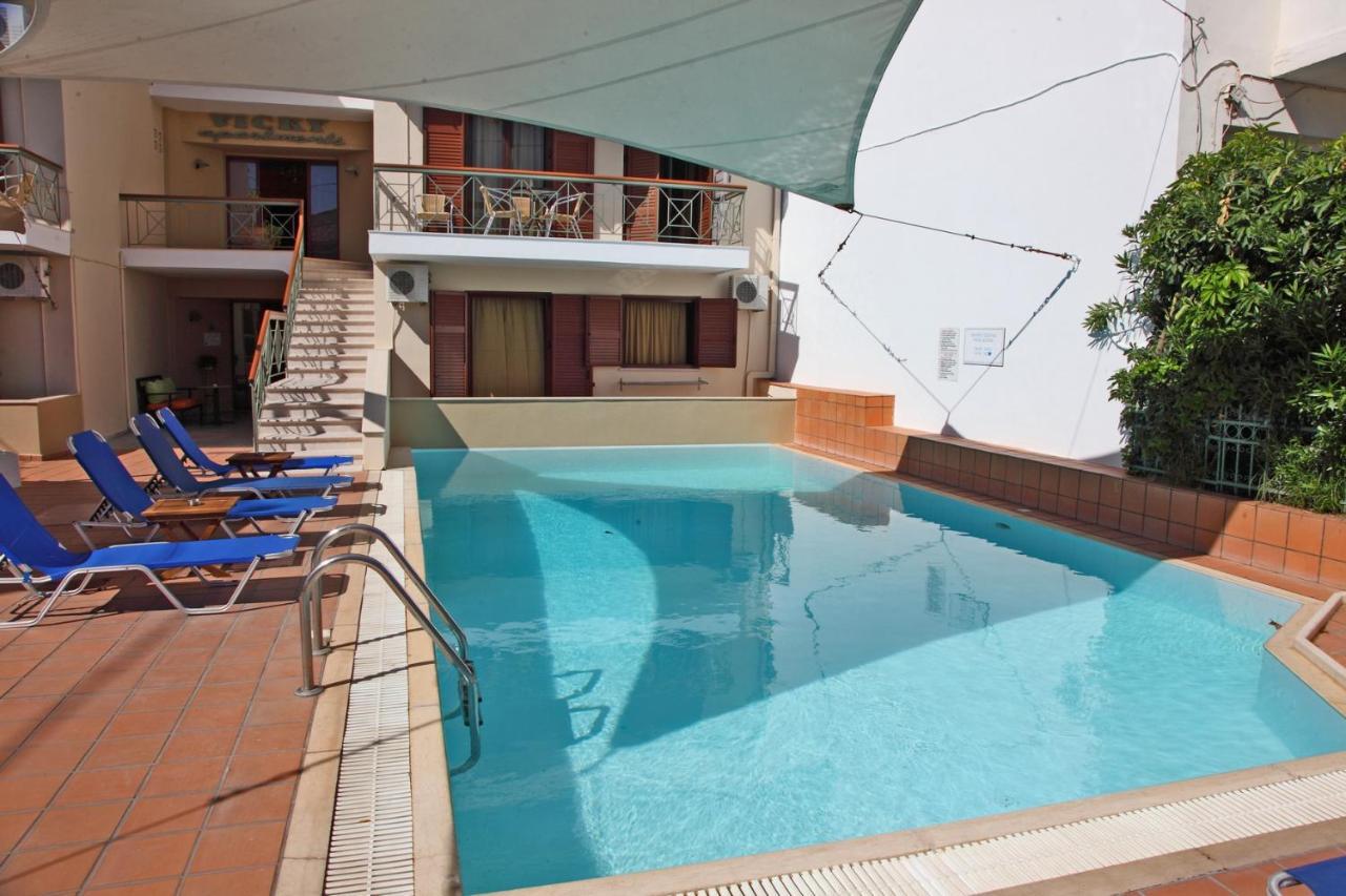 Vicky Apartments Никиана Екстериор снимка